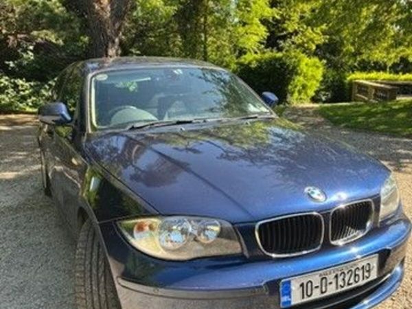BMW 1-Series Hatchback, Diesel, 2010, Blue
