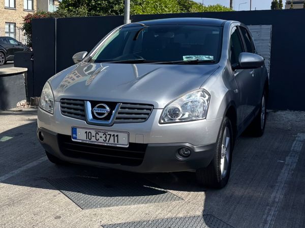 Nissan Qashqai Hatchback, Petrol, 2010, Silver