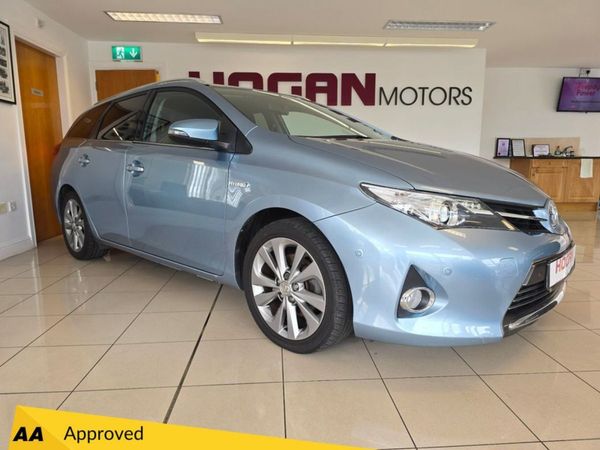 Toyota Auris Estate, Hybrid, 2014, Blue