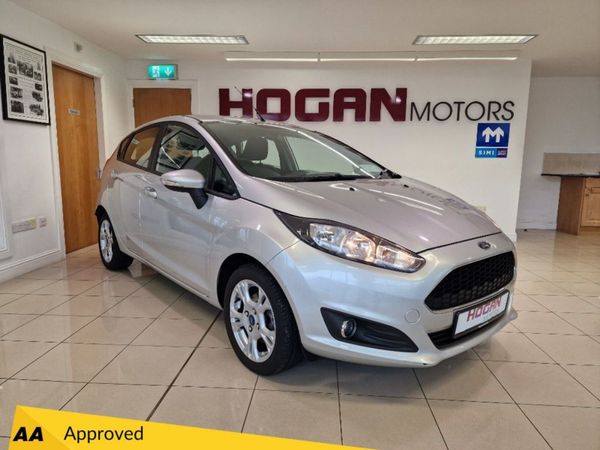 Ford Fiesta Hatchback, Petrol, 2017, Grey