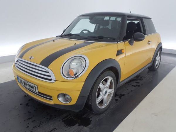 Mini Other Hatchback, Petrol, 2008, Yellow