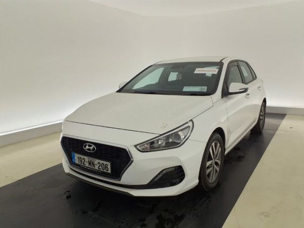 Hyundai i30 Hatchback, Diesel, 2019, White