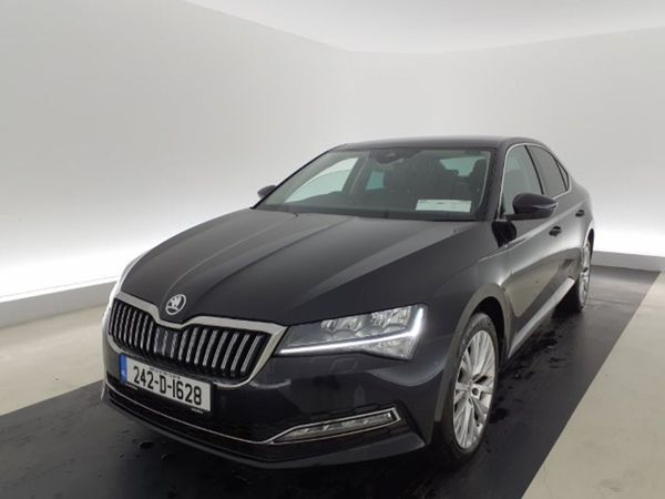 Skoda Superb Hatchback, Diesel, 2024, Black