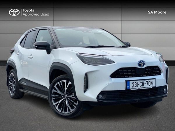 Toyota Yaris Cross Hatchback, Hybrid, 2023, White