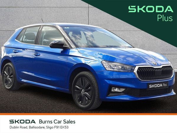Skoda Fabia Hatchback, Petrol, 2022, Blue
