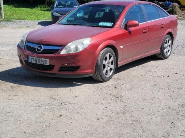 Opel Vectra Hatchback, Diesel, 2007, Red