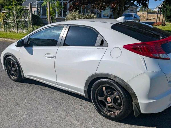 Honda Civic Hatchback, Diesel, 2012, White