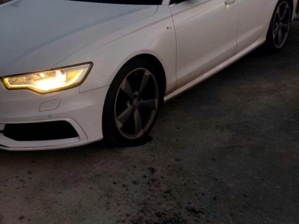 Audi A6 Saloon, Diesel, 2012, White