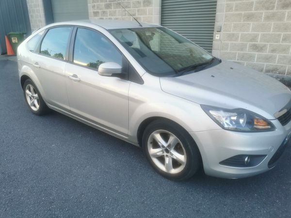 Ford Focus Hatchback, Diesel, 2009, Silver
