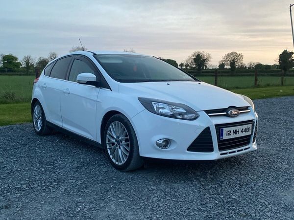 Ford Focus Hatchback, Diesel, 2012, White