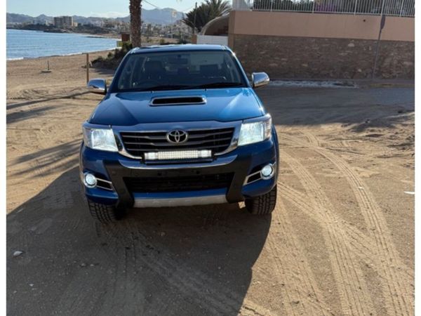 Toyota Hilux Pick Up, Diesel, 2015, Blue