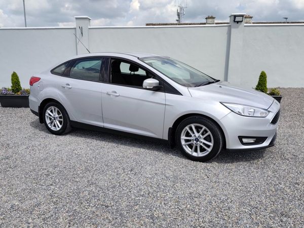 Ford Focus Saloon, Diesel, 2016, Silver