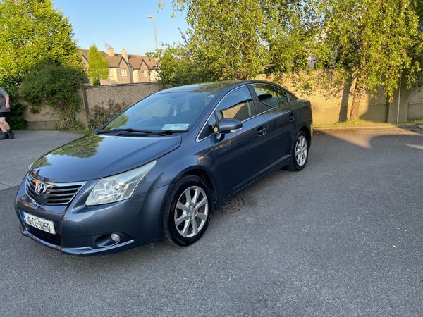Toyota Avensis Saloon, Diesel, 2010, Blue