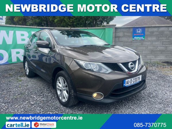 Nissan Qashqai MPV, Diesel, 2014, Brown