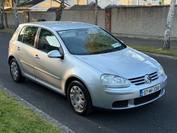 Volkswagen Golf Hatchback, Petrol, 2007, Silver
