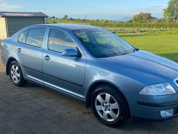 Skoda Octavia Hatchback, Diesel, 2008, Grey