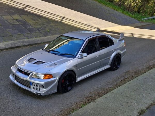 Mitsubishi Lancer Saloon, Petrol, 1998, Silver