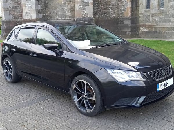 SEAT Leon Hatchback, Petrol, 2013, Black