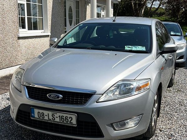 Ford Mondeo Hatchback, Petrol, 2008, Silver
