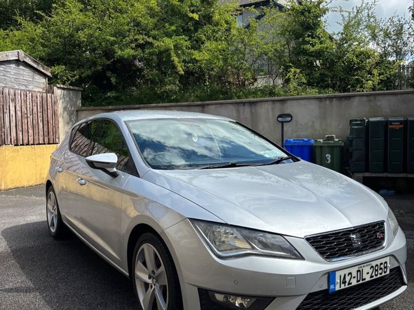 SEAT Leon Hatchback, Diesel, 2014, Silver