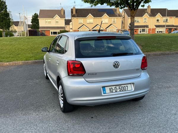 Volkswagen Polo Hatchback, Diesel, 2010, Silver