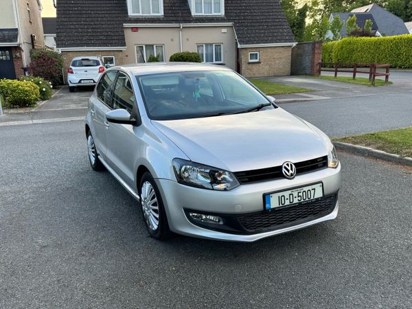 Volkswagen Polo Hatchback, Diesel, 2010, Silver