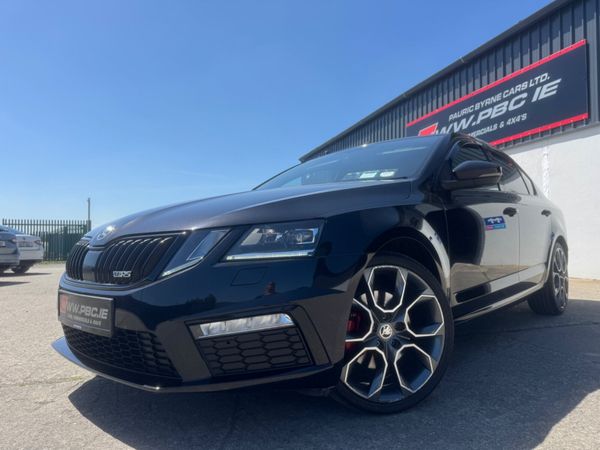 Skoda Octavia Saloon, Diesel, 2019, Black