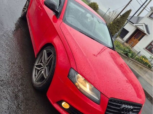 Audi A4 Saloon, Diesel, 2009, Red