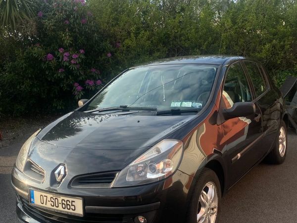 Renault Clio Hatchback, Petrol, 2007, Black
