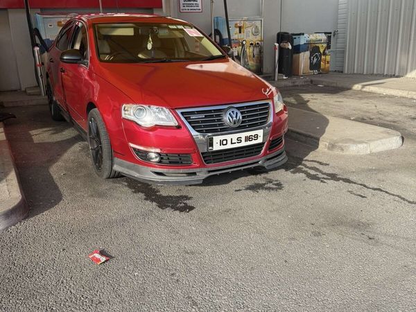 Volkswagen Passat Saloon, Diesel, 2010, Black
