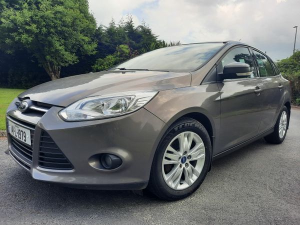 Ford Focus Saloon, Diesel, 2014, Brown