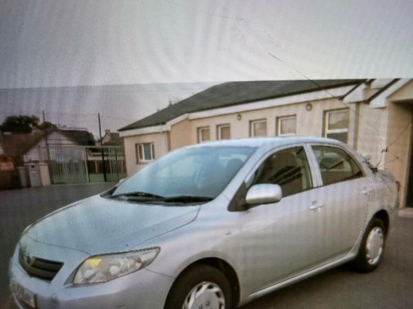 Toyota Corolla Saloon, Diesel, 2007, Silver