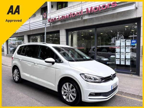 Volkswagen Touran MPV, Petrol, 2018, White