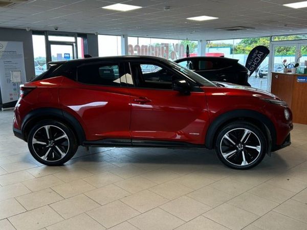 Nissan Juke MPV, Hybrid, 2025, Red