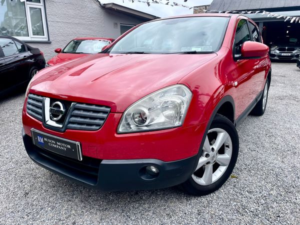 Nissan Qashqai Hatchback, Petrol, 2009, Red