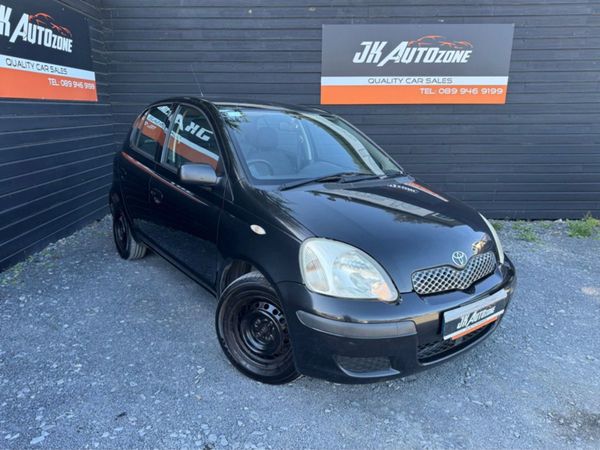 Toyota Yaris Hatchback, Petrol, 2005, Black