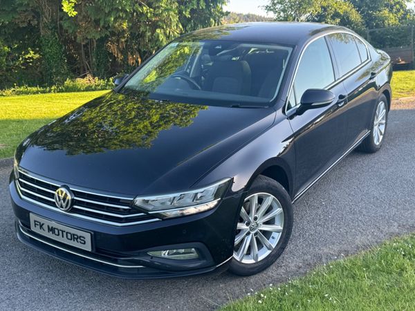 Volkswagen Passat Saloon, Diesel, 2020, Black