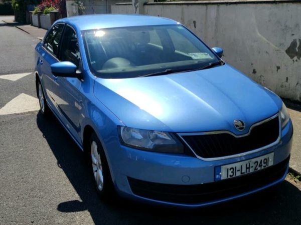 Skoda Rapid Hatchback, Petrol, 2013, Blue