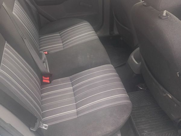 Ford Focus Hatchback, Diesel, 2010, Grey