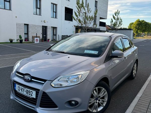 Ford Focus Saloon, Diesel, 2012, Grey