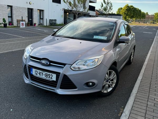 Ford Focus Saloon, Diesel, 2012, Grey