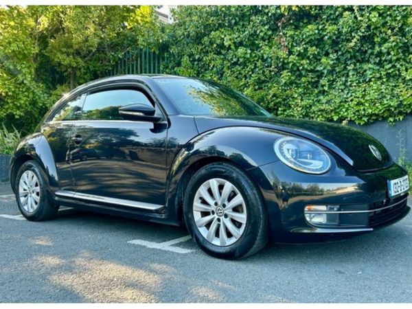 Volkswagen Beetle Hatchback, Petrol, 2013, Black