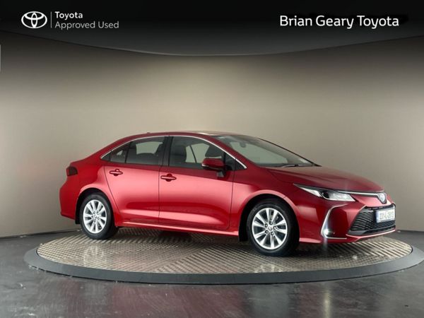 Toyota Corolla Saloon, Petrol Hybrid, 2023, Red