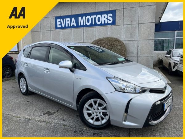 Toyota Prius MPV, Petrol Hybrid, 2017, Silver