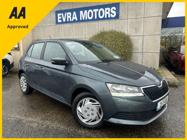 Skoda Fabia Hatchback, Petrol, 2021, Grey