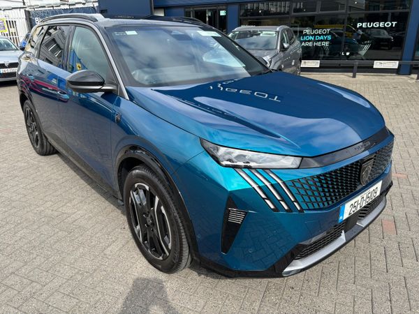 Peugeot 5008 MPV, Electric, 2025, Blue