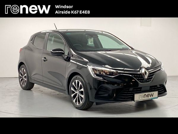 Renault Clio Hatchback, Petrol, 2023, Black