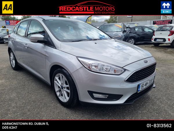 Ford Focus Hatchback, Petrol, 2015, Silver