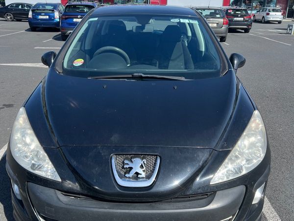 Peugeot 308 Hatchback, Diesel, 2010, Black
