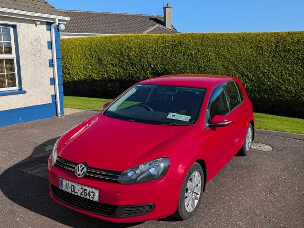 Volkswagen Golf Hatchback, Diesel, 2011, Red